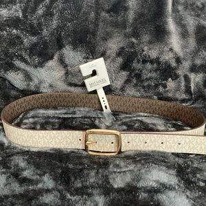 MICHAEL MICHAEL KORS Twist Reversible Belt